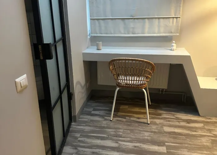 Marvellous 2 Bedrooms Attic In The Old Town